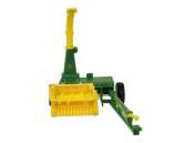 Britains | John Deere John Deere | BR43152A1 | 1/32 | John Deere 3765 Trailed Harvester | 