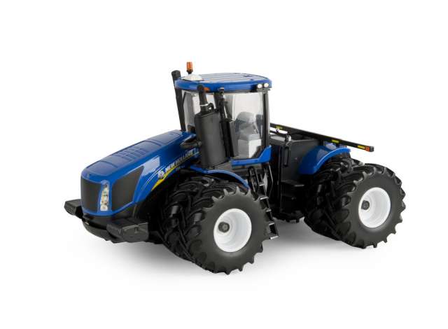 Ertl | New Holland New Holland | Ertl13857 | 1/32 | 1/32 NH T9.700 4WD Tractor Prestige | 