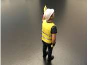 AT-Collections | Diorama items Diorama items | ADF32145 | 1/32 | Jaap hoisting Yellow safety jacket with helmet | 