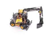 AT-Collections | Volvo Volvo | AT3200165 | 1/32 | Volvo EWR 130E wheeled excavator. Nokian Ground Kare version. Including Steelwrist tiltrotator. | 